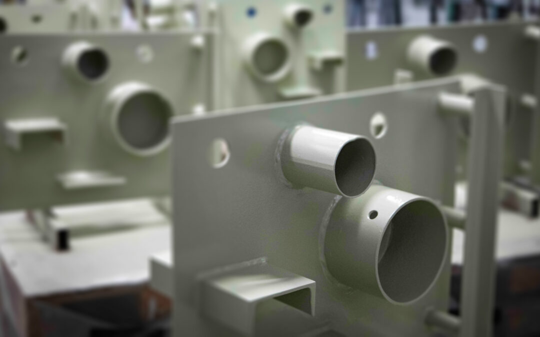 Blivande certifierade yt- och rostskyddsmålare gör praktiskt prov hos oss på Fyra ESS